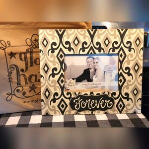 Glory haus 10x12 forever picture frame